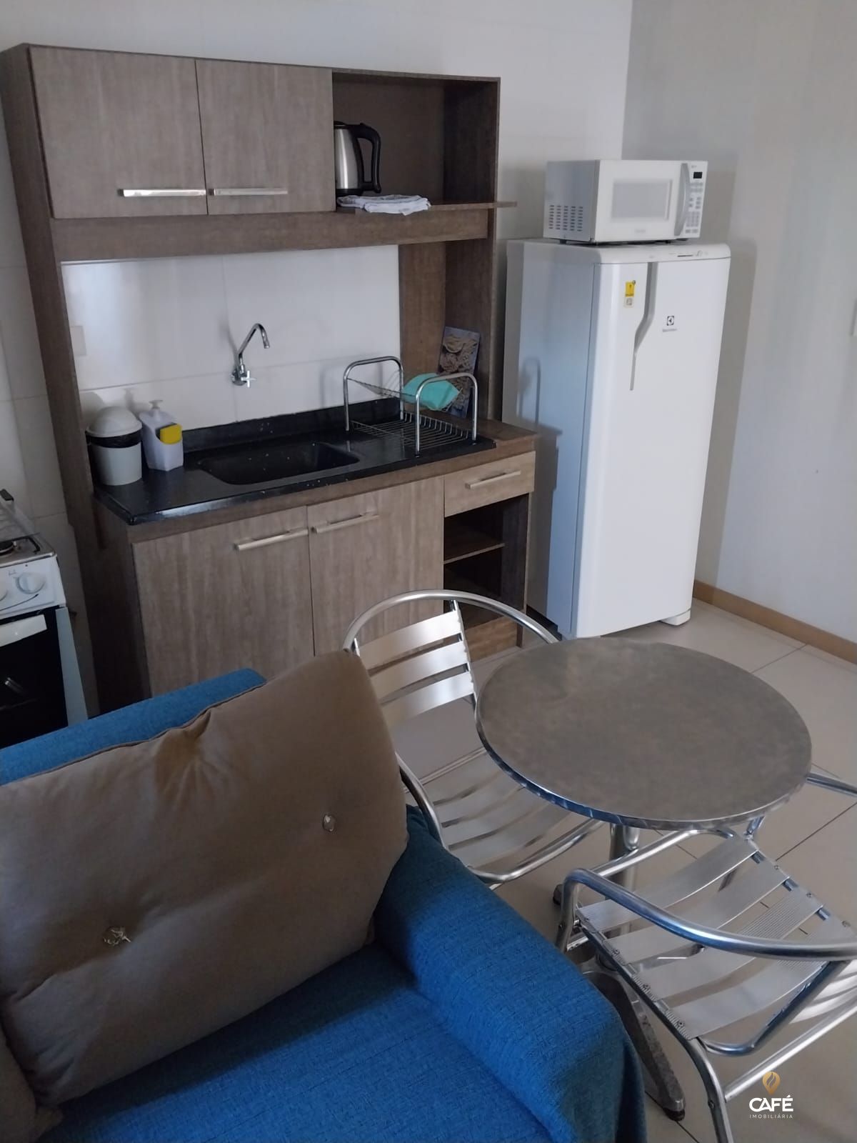 Apartamento à venda com 1 quarto, 32m² - Foto 1