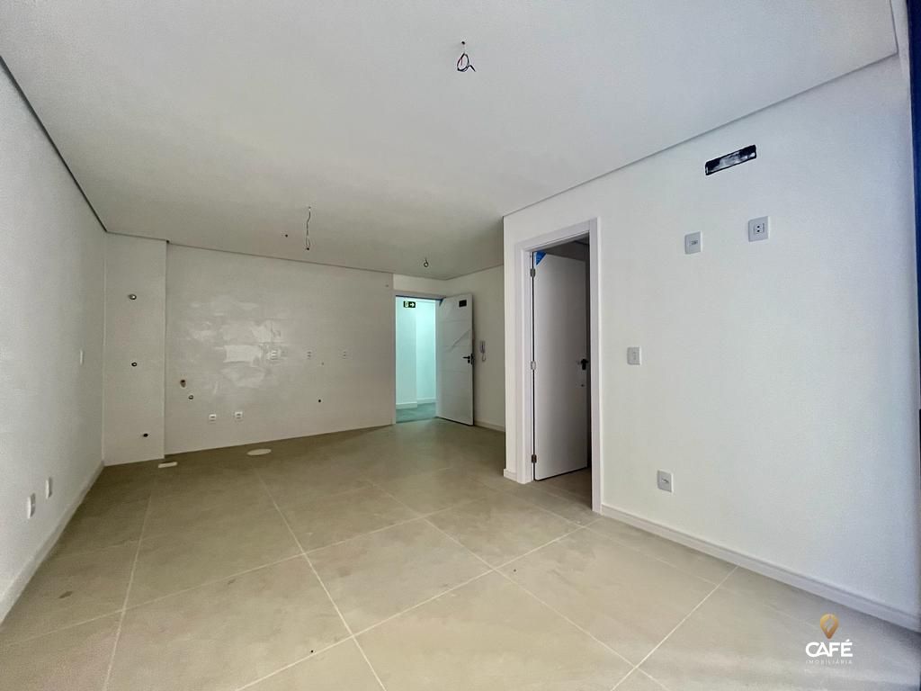 Apartamento à venda com 1 quarto, 37m² - Foto 1