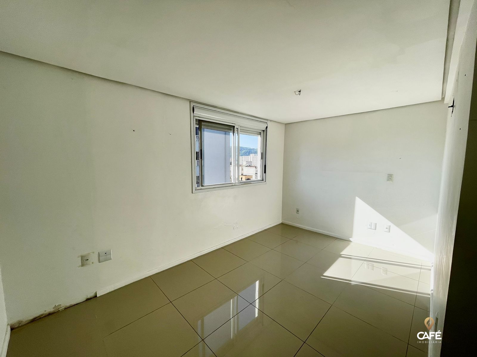 Apartamento à venda com 2 quartos, 85m² - Foto 15