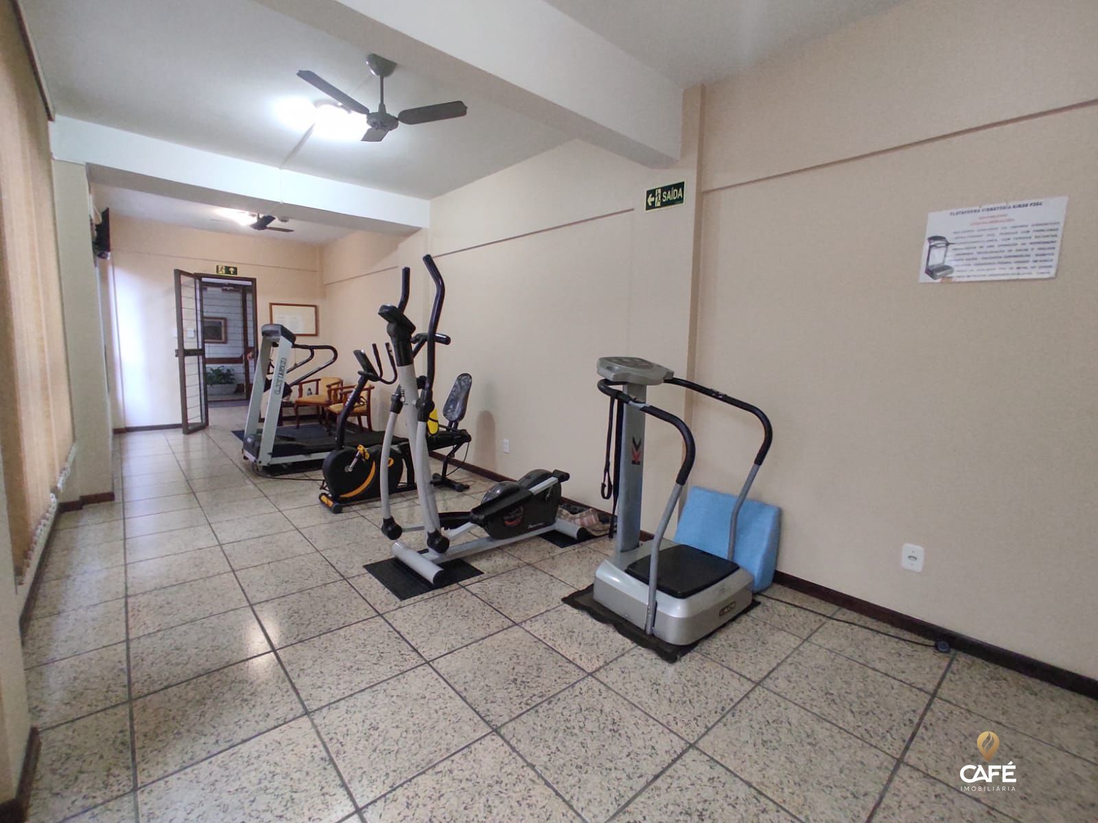 Cobertura, 3 quartos, 216 m² - Foto 4