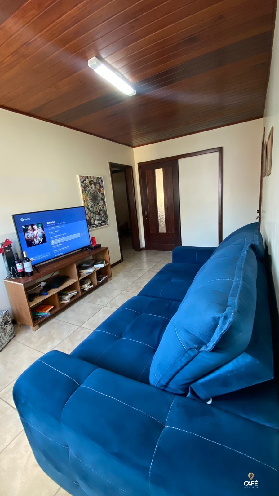 Apartamento à venda com 2 quartos, 74m² - Foto 1