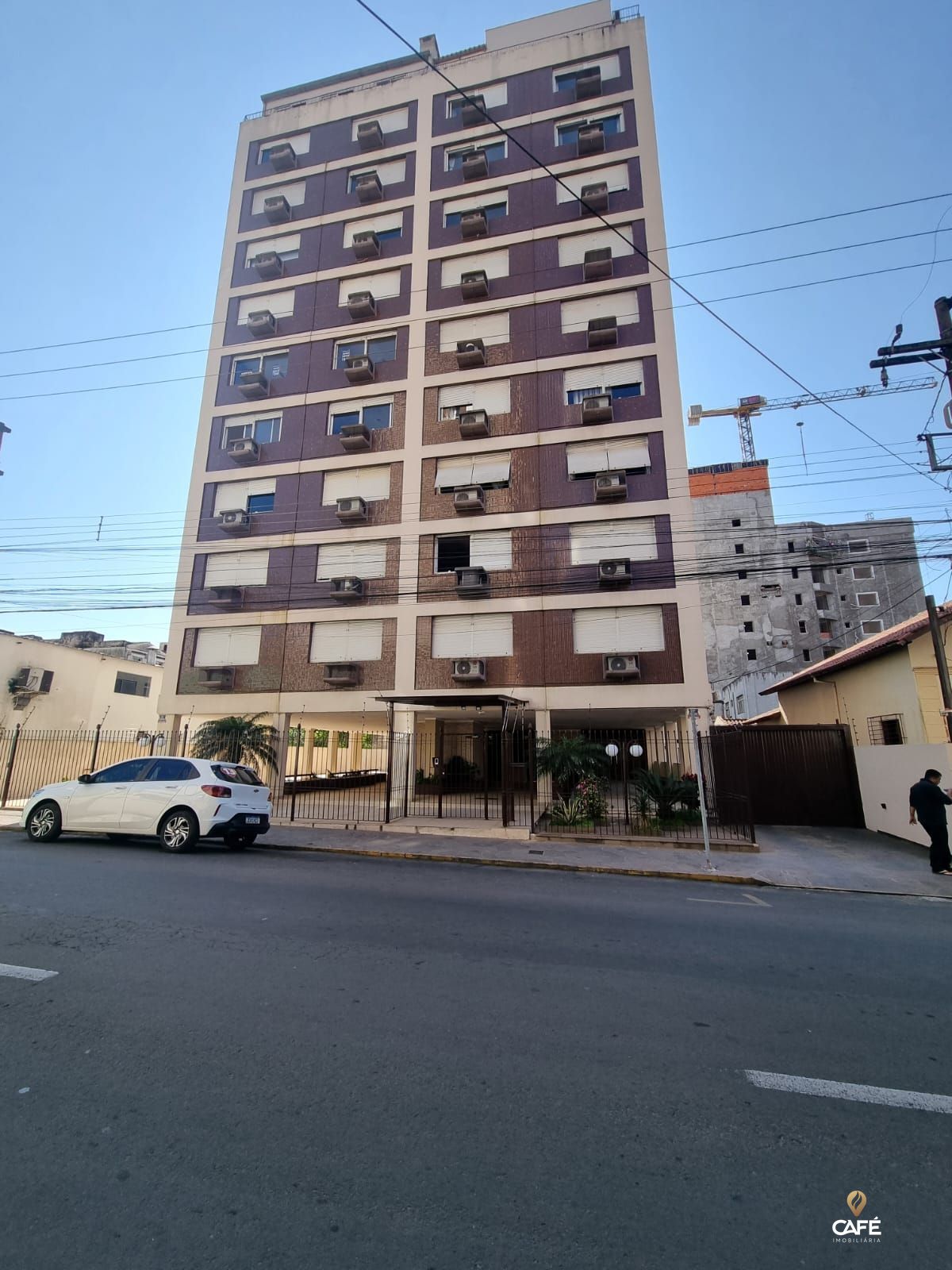 Apartamento à venda com 2 quartos, 95m² - Foto 1