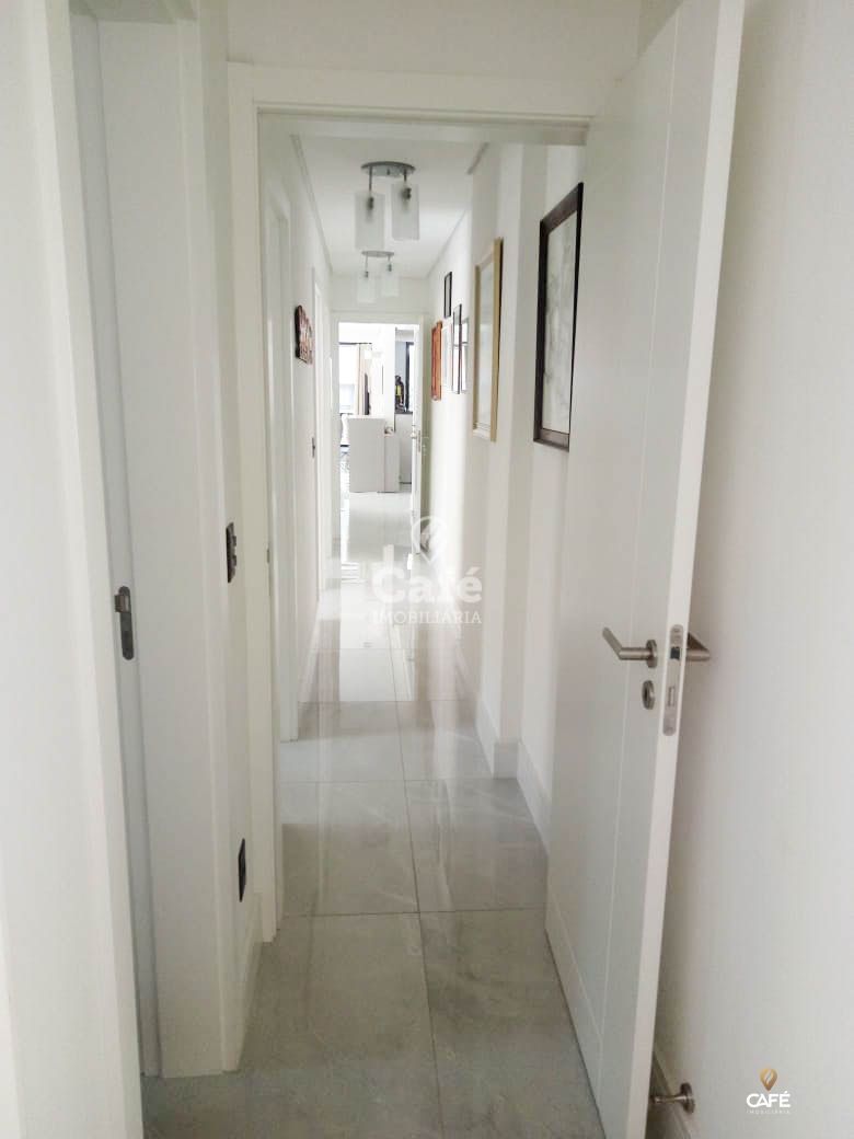 Apartamento à venda com 3 quartos, 107m² - Foto 11