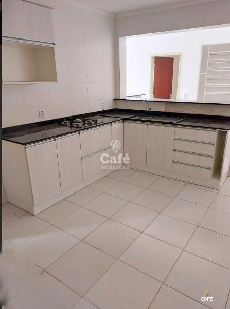 Apartamento à venda com 2 quartos, 98m² - Foto 7