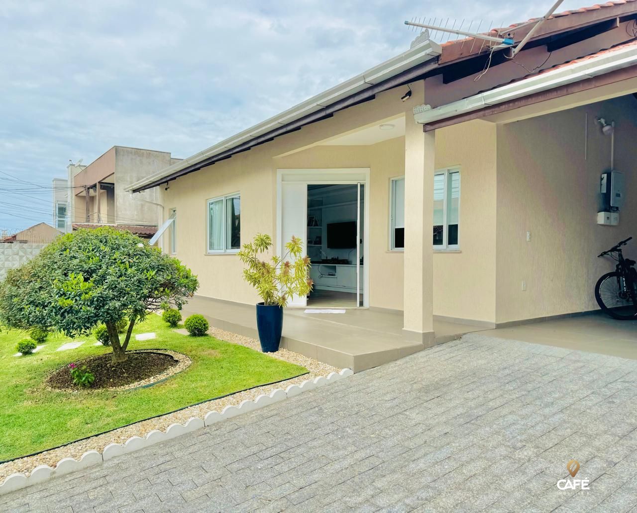 Casa, 3 quartos, 189 m² - Foto 2