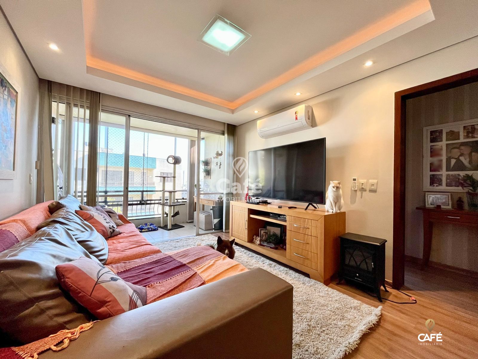 Cobertura, 3 quartos, 196 m² - Foto 2