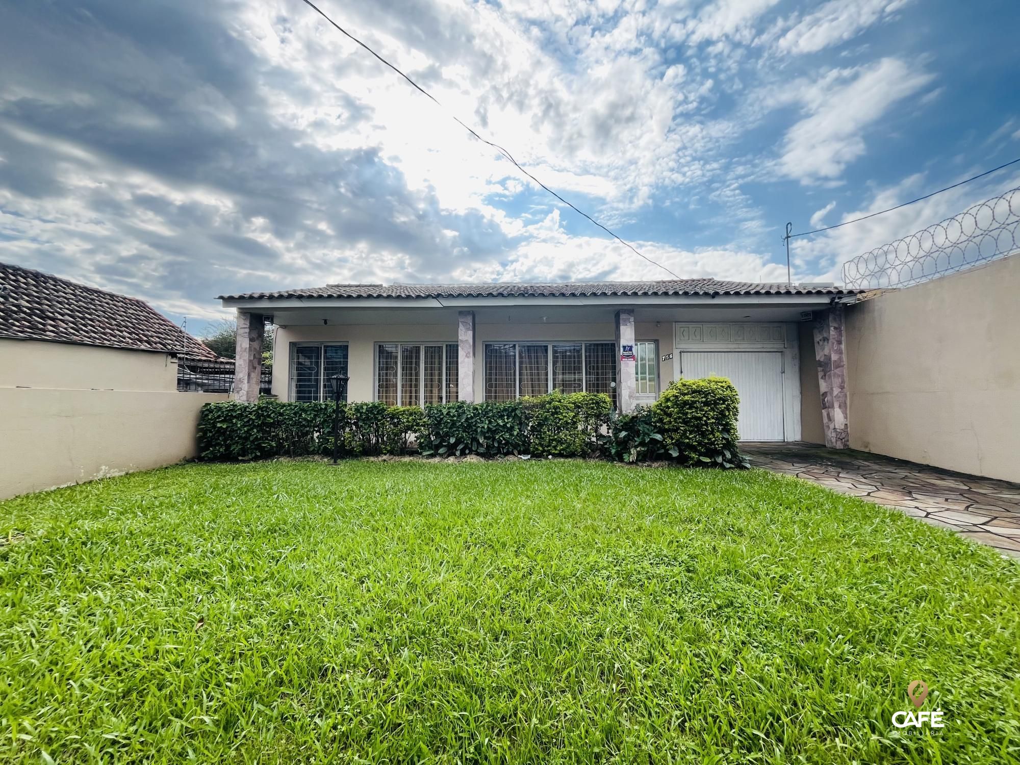 Casa, 4 quartos, 287 m² - Foto 2