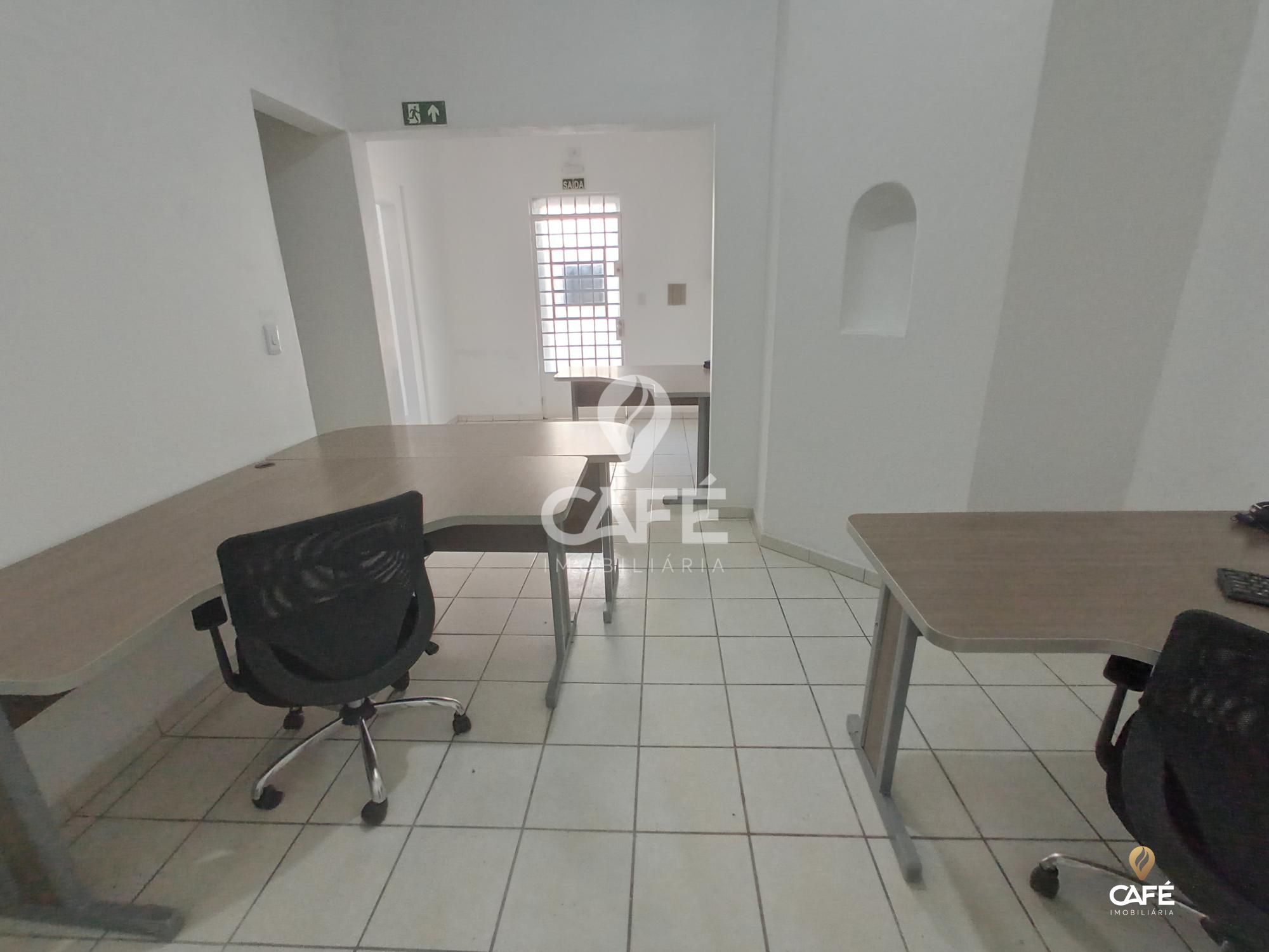 Conjunto Comercial-Sala para alugar com 5 quartos, 57m² - Foto 12