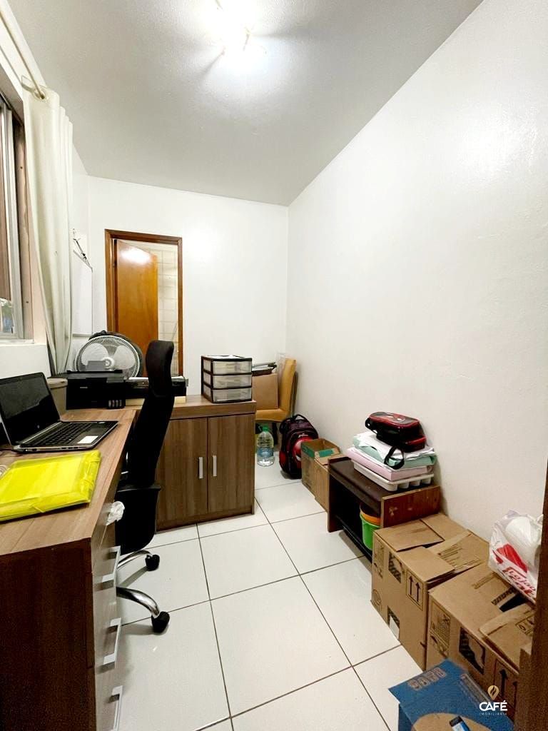 Apartamento à venda com 4 quartos, 101m² - Foto 3