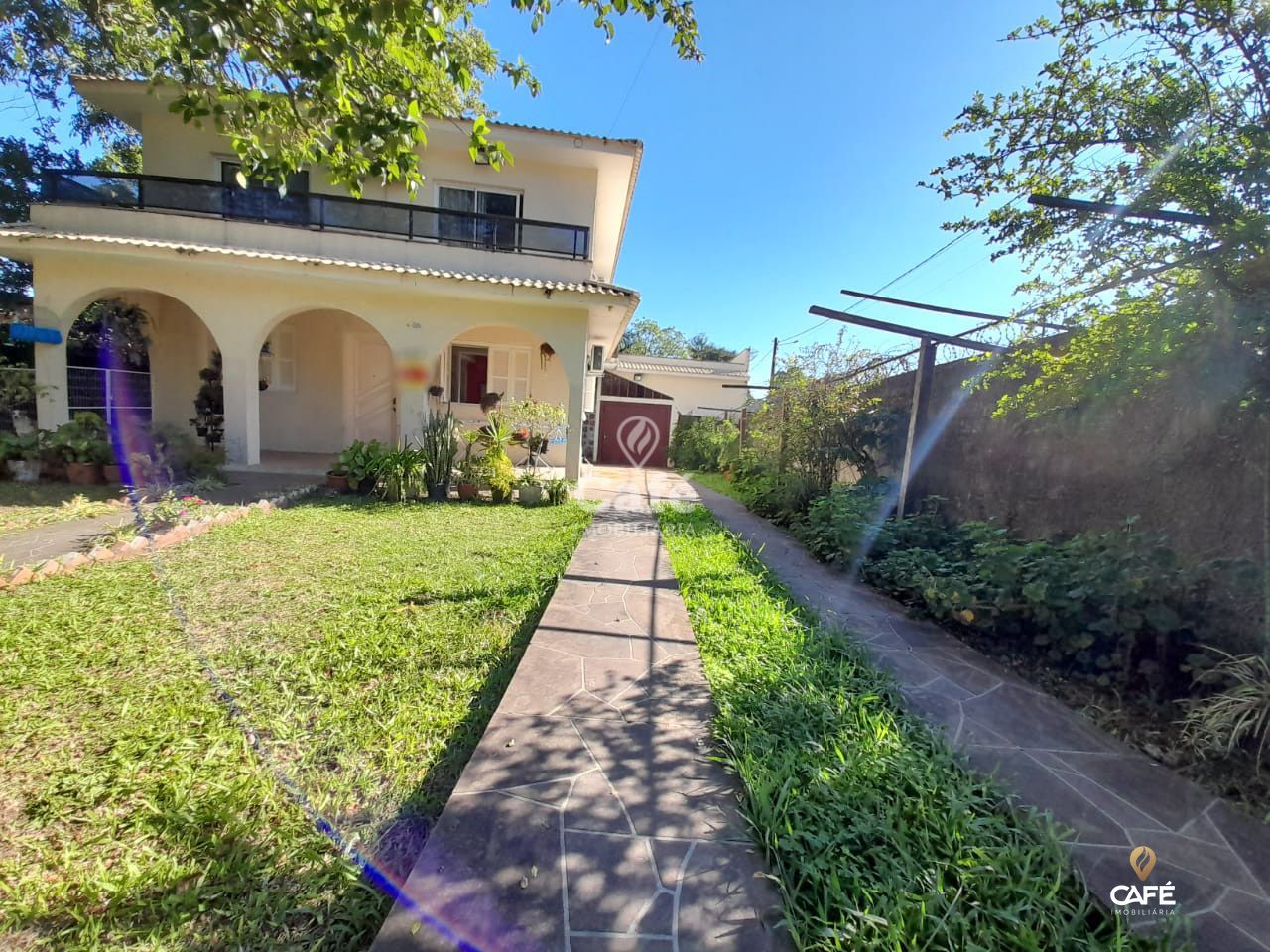 Casa, 6 quartos, 261 m² - Foto 1