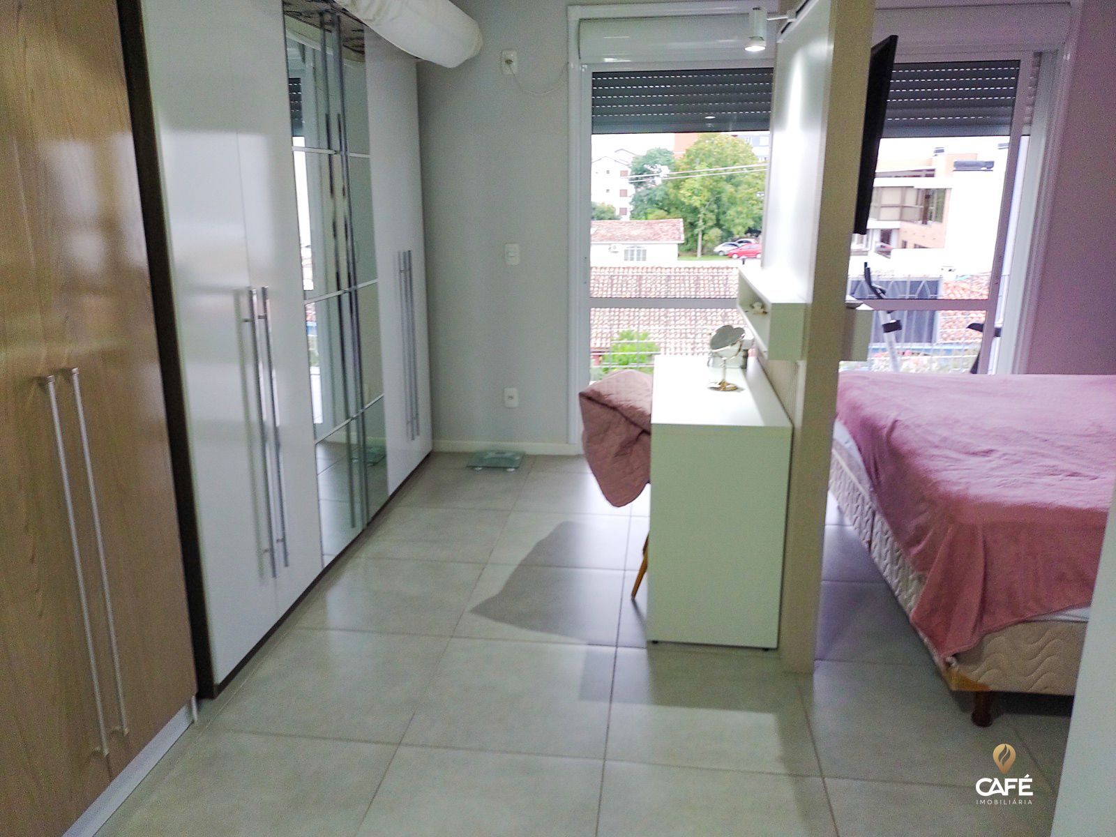 Apartamento à venda com 3 quartos, 140m² - Foto 8