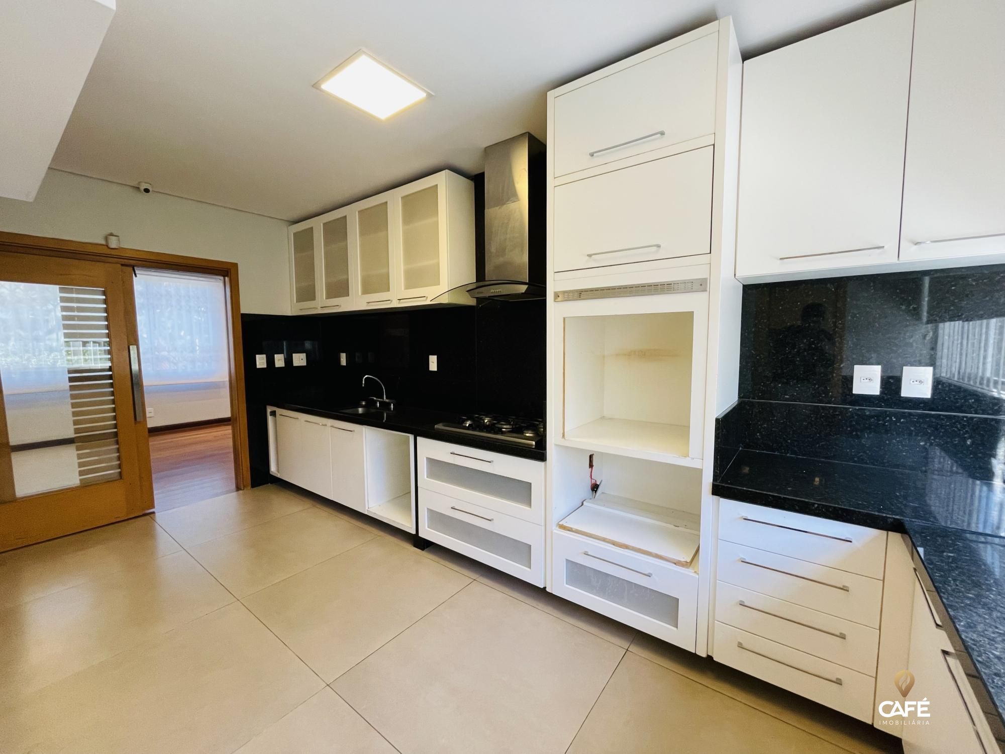 Apartamento à venda com 4 quartos, 221m² - Foto 16