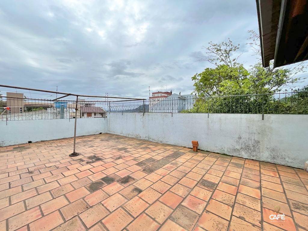 Casa à venda com 3 quartos, 216m² - Foto 10