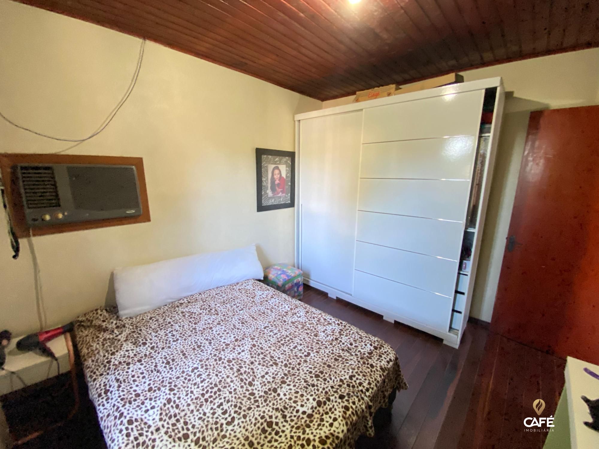 Casa à venda com 3 quartos, 70m² - Foto 11