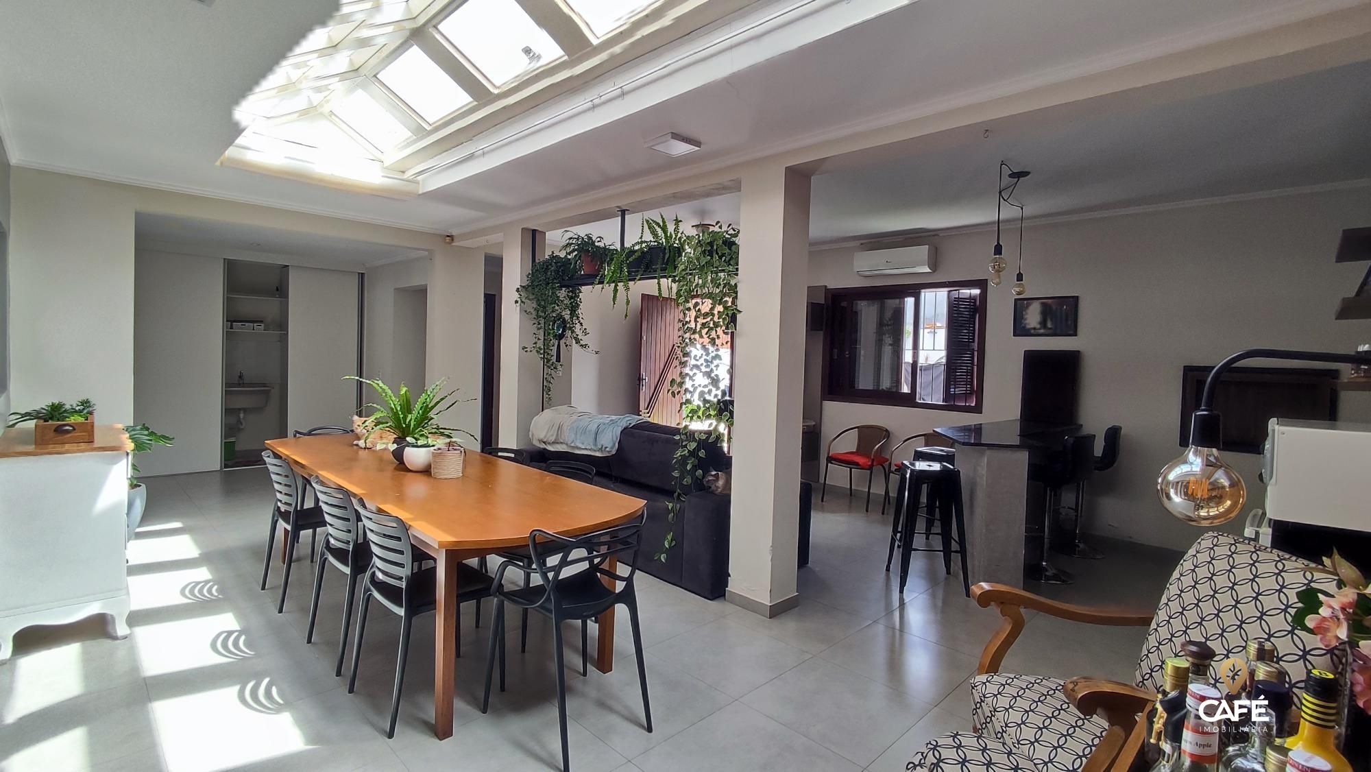 Casa à venda com 3 quartos, 241m² - Foto 27