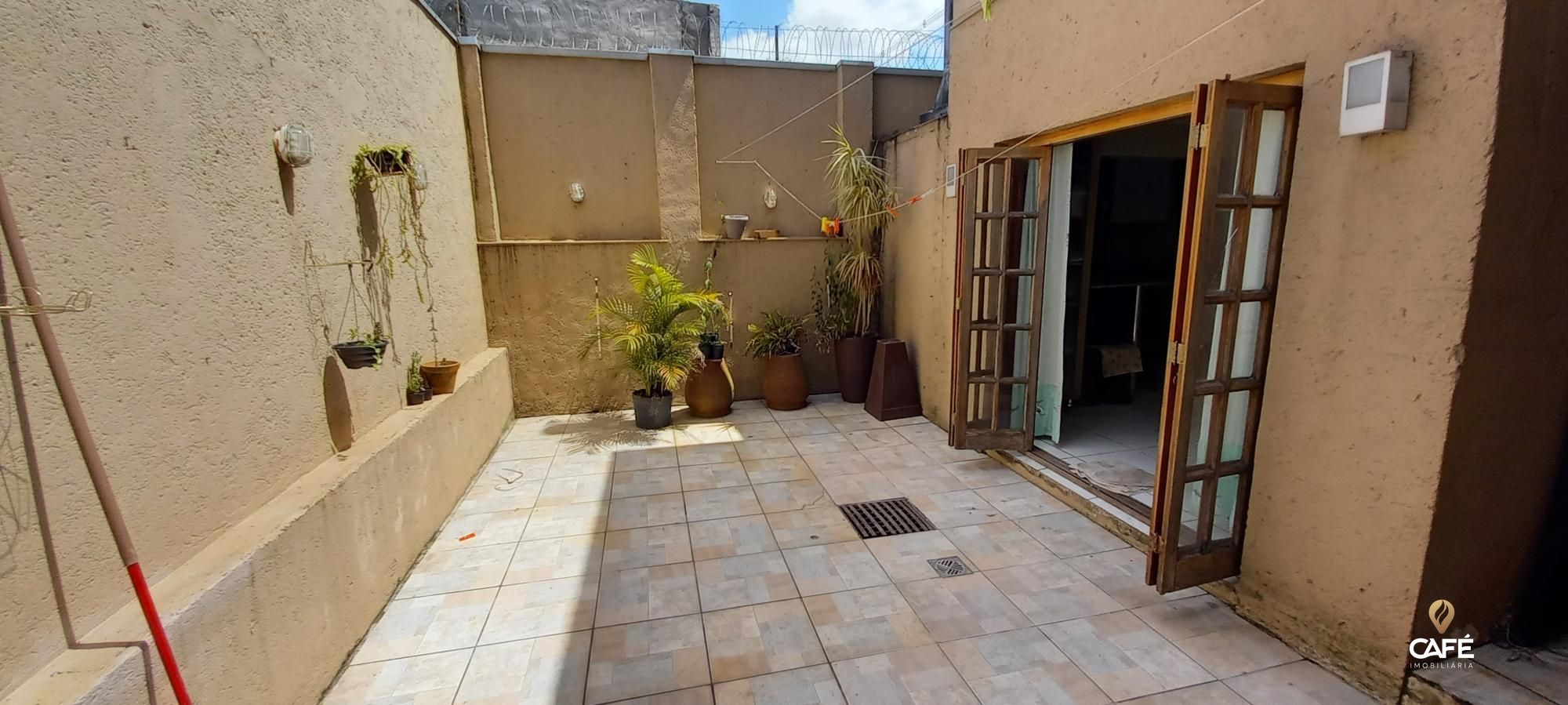 Casa à venda com 3 quartos, 400m² - Foto 14