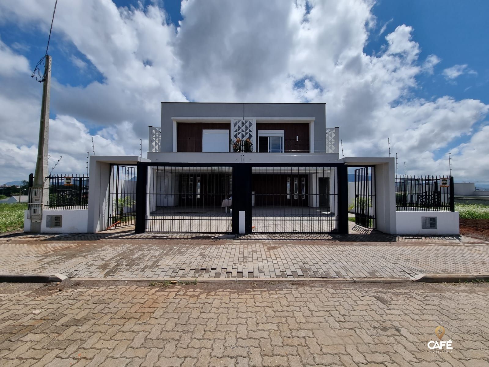 Casa, 3 quartos, 181 m² - Foto 1