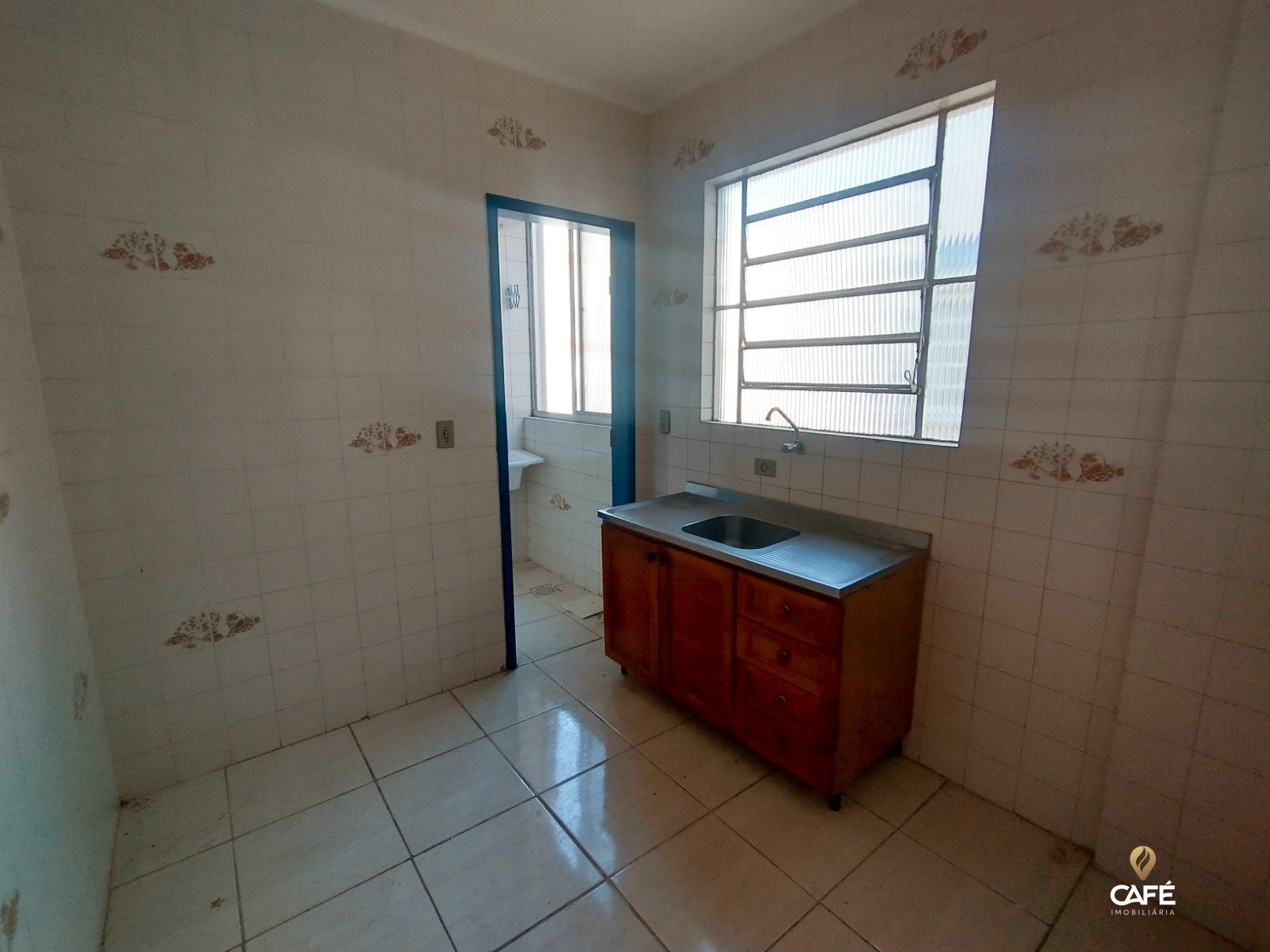 Apartamento à venda com 1 quarto, 50m² - Foto 2