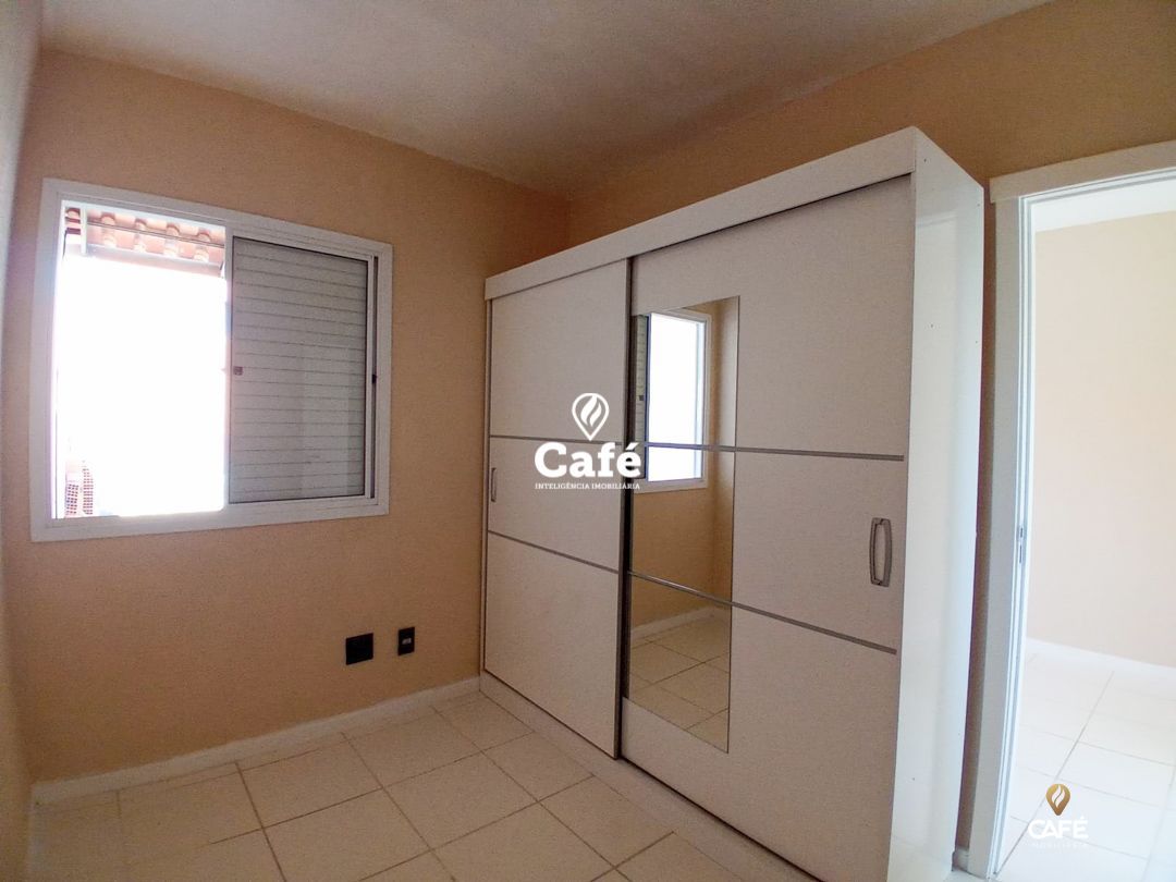 Casa de Condomínio à venda com 2 quartos, 43m² - Foto 5