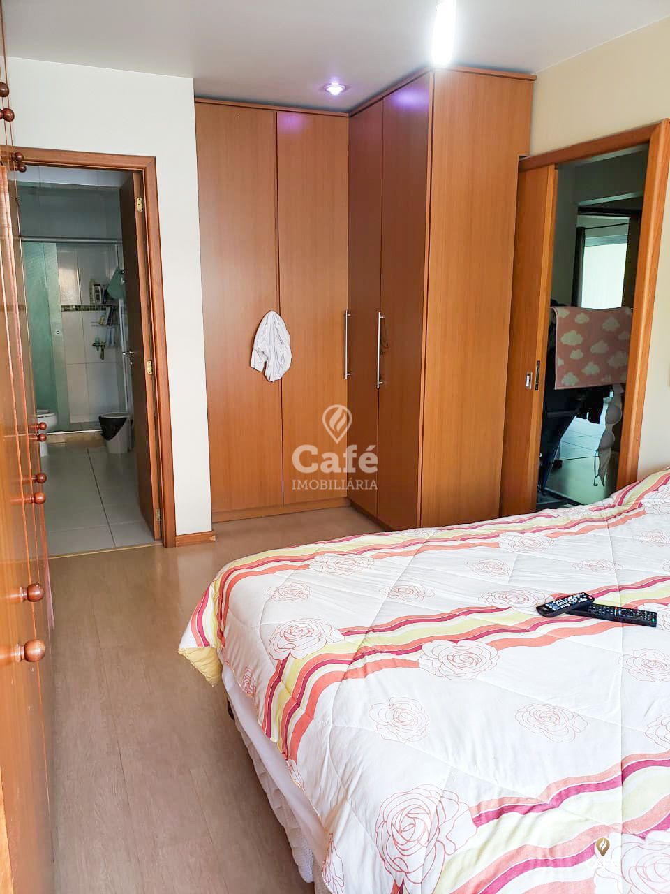 Apartamento à venda com 3 quartos, 112m² - Foto 7