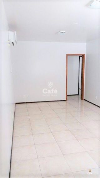 Apartamento à venda com 2 quartos, 96m² - Foto 3