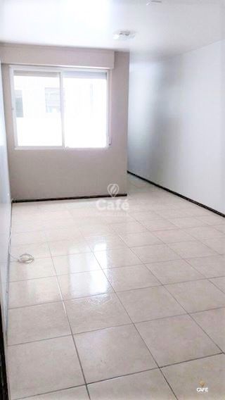 Apartamento à venda com 2 quartos, 96m² - Foto 1