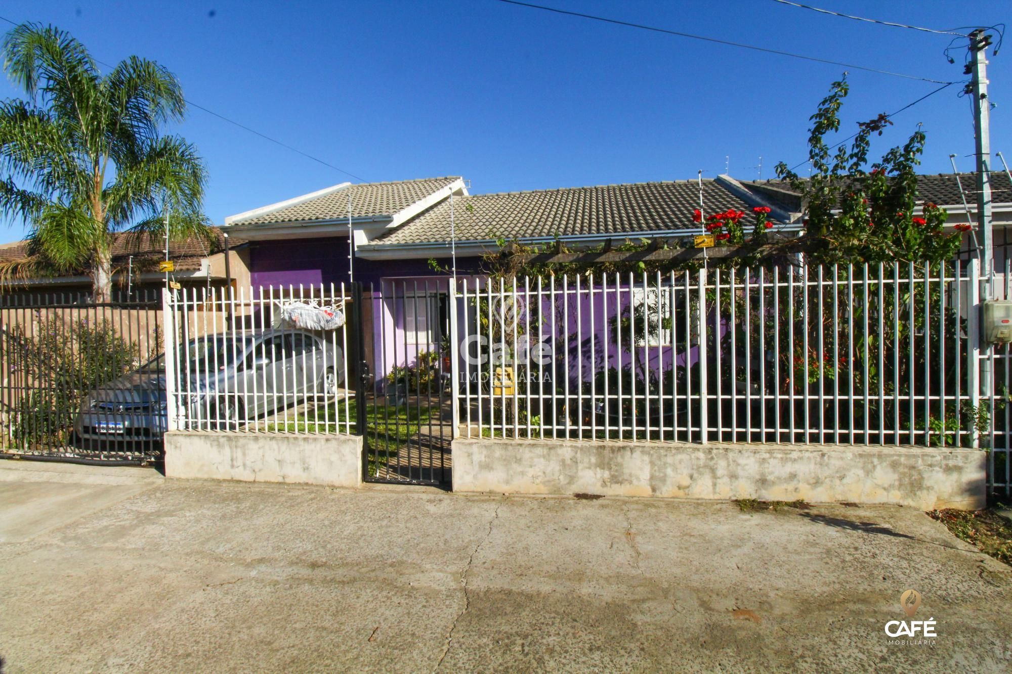 Casa à venda com 2 quartos, 87m² - Foto 2