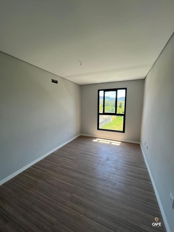 Casa à venda com 2 quartos, 84m² - Foto 5