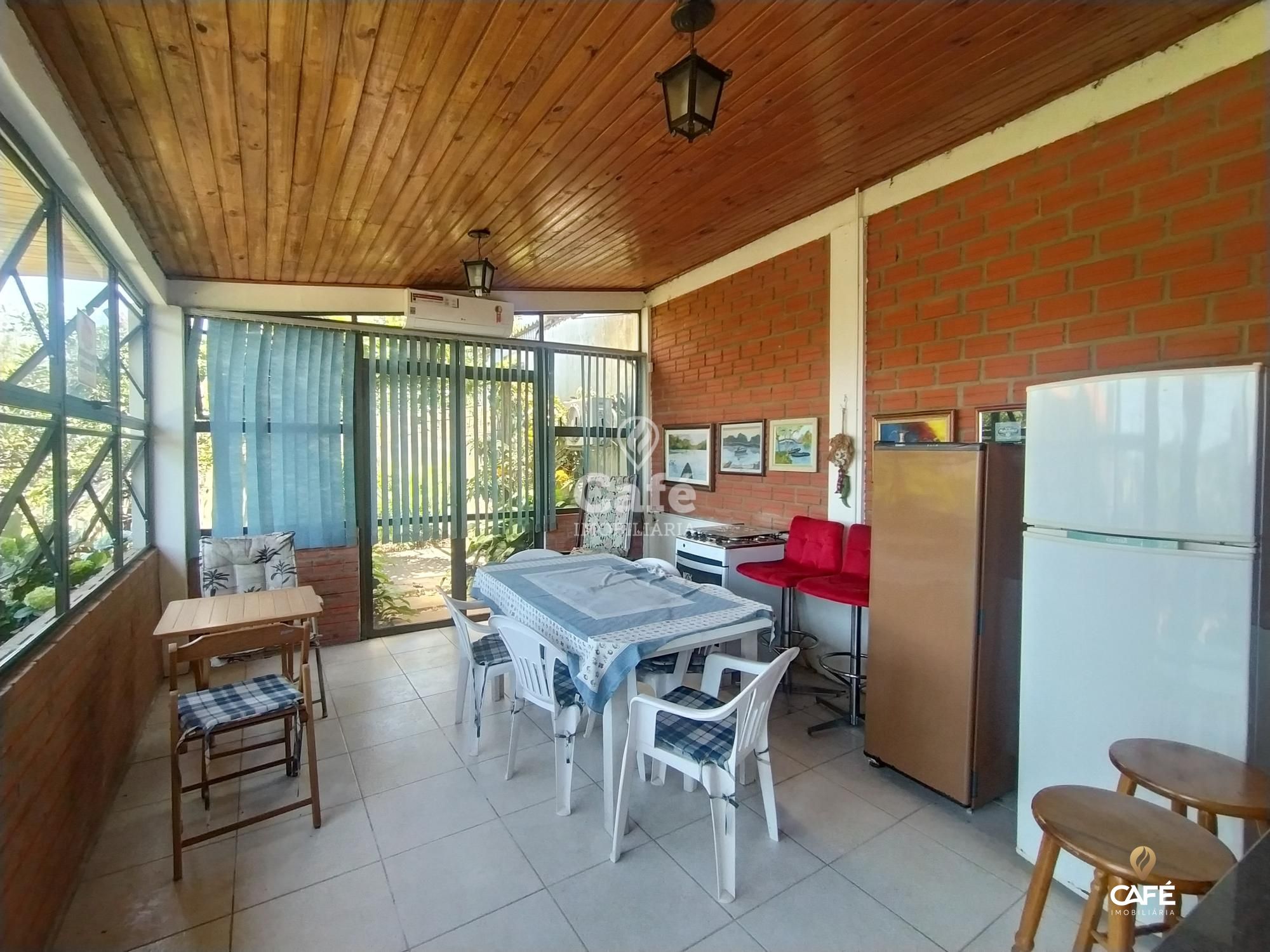 Casa à venda com 3 quartos, 110m² - Foto 18