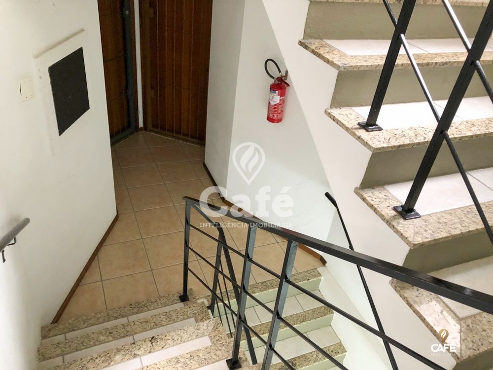 Apartamento à venda e aluguel com 1 quarto, 32m² - Foto 2