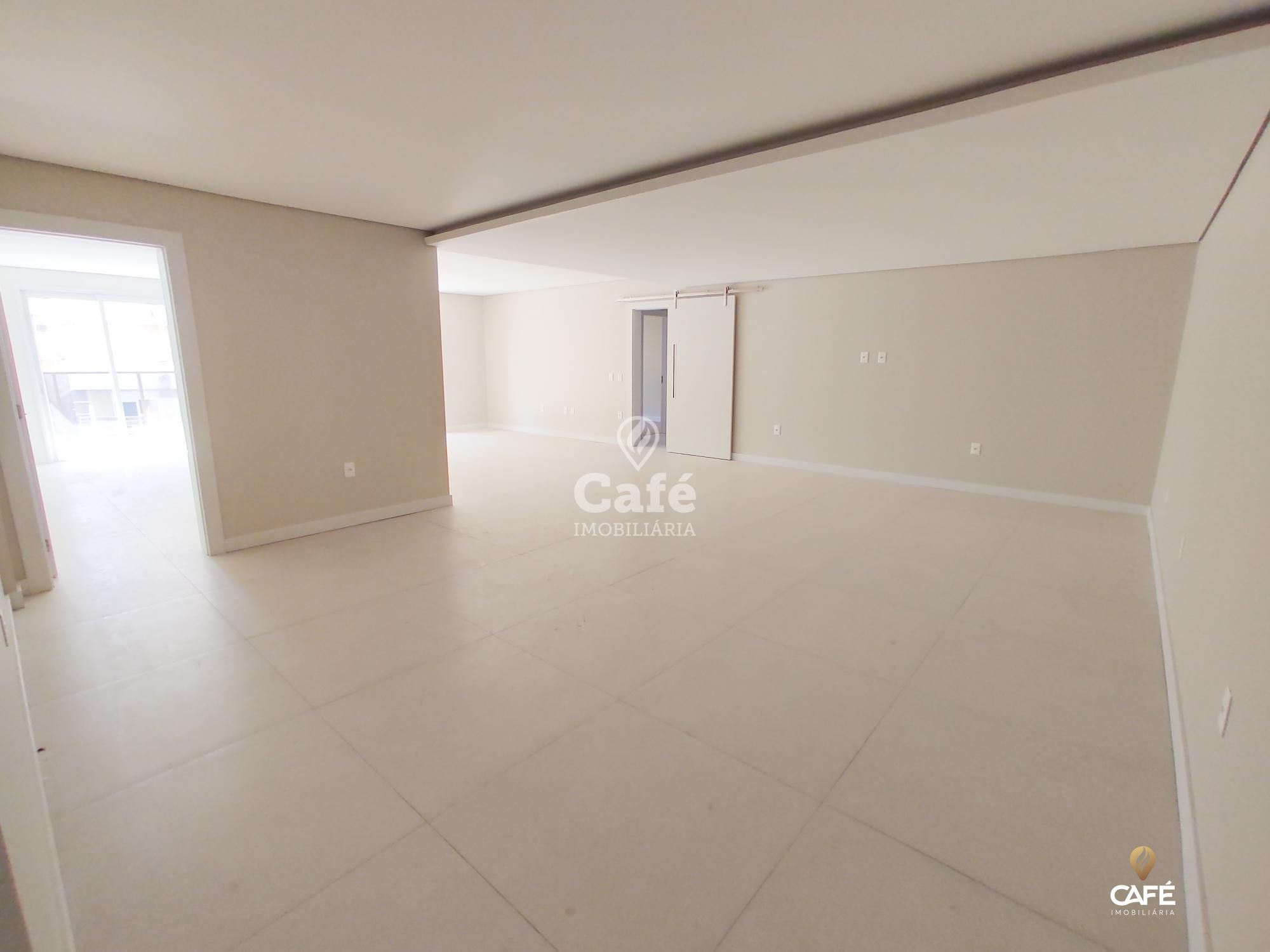 Apartamento à venda com 4 quartos, 220m² - Foto 2