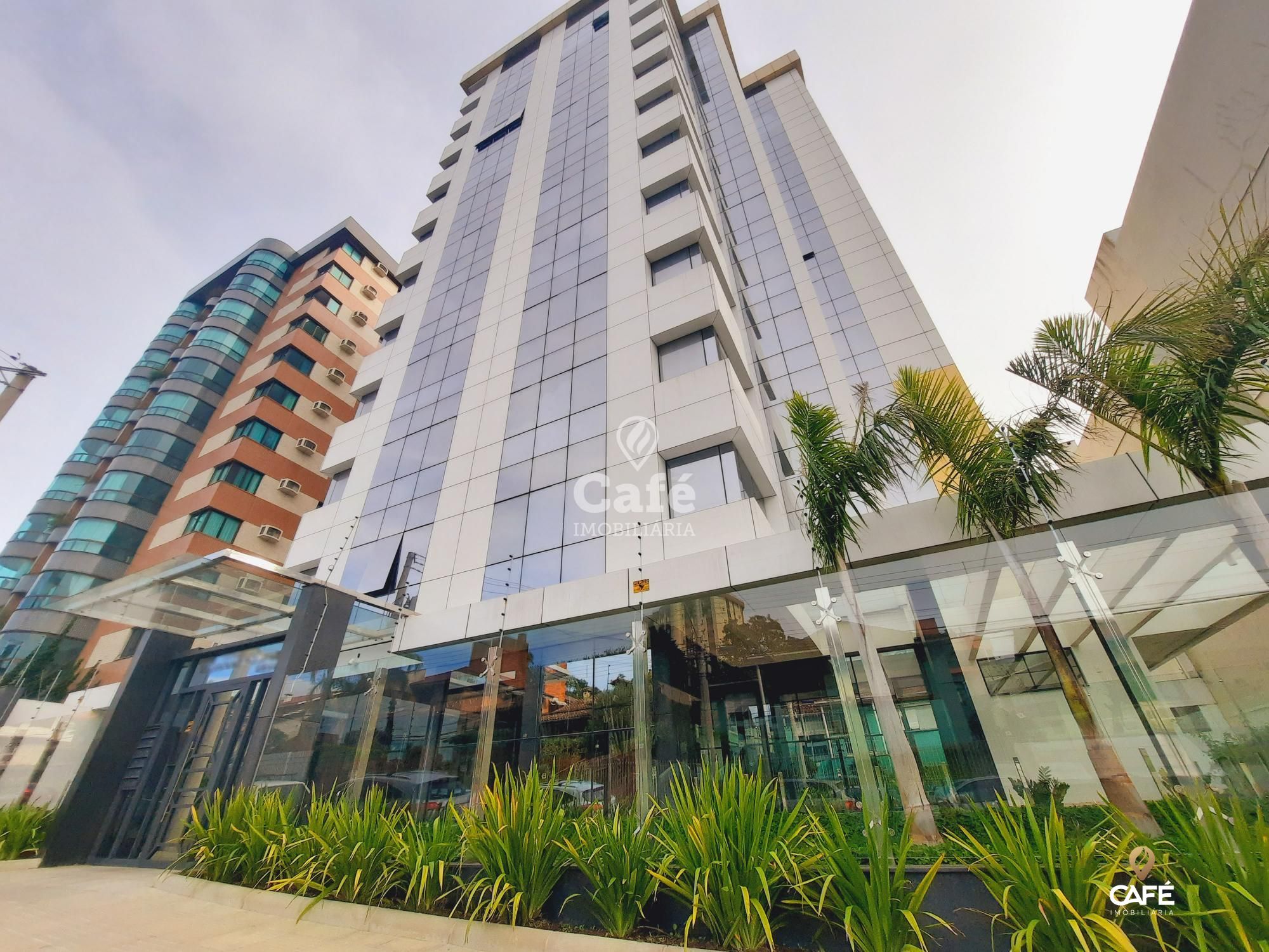Apartamento, 3 quartos, 220 m² - Foto 1
