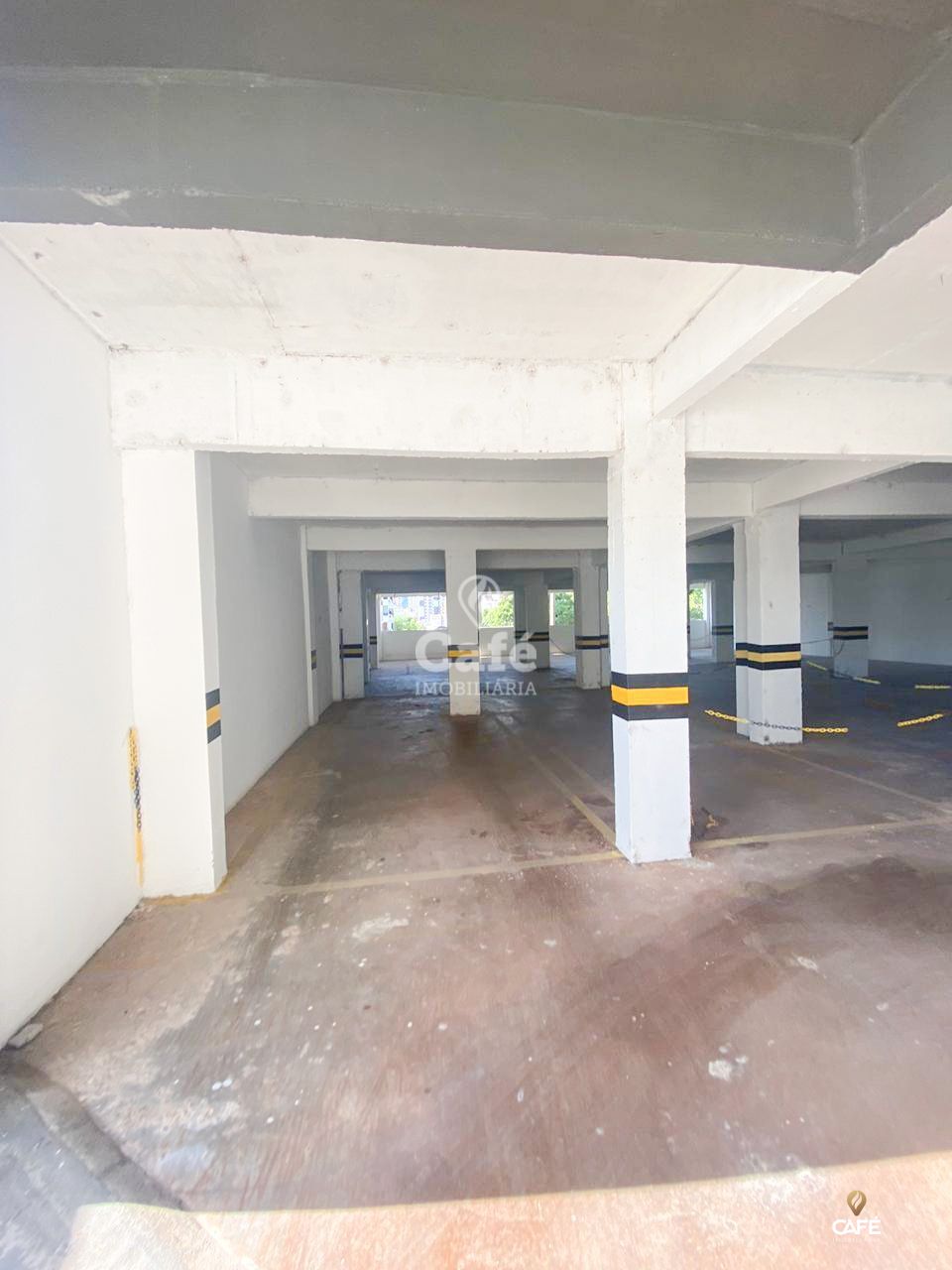 Sala-Conjunto, 1300 m² - Foto 14