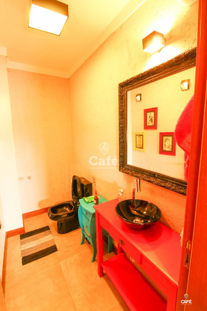 Casa, 3 quartos, 216 m² - Foto 25