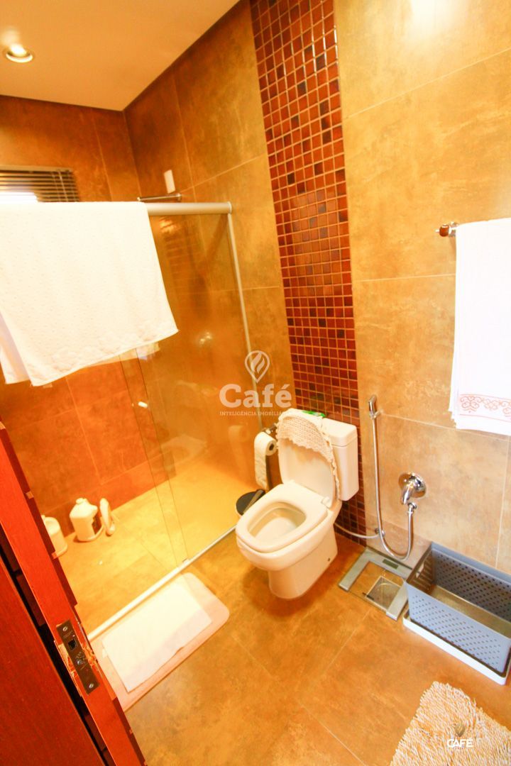 Casa, 3 quartos, 216 m² - Foto 15