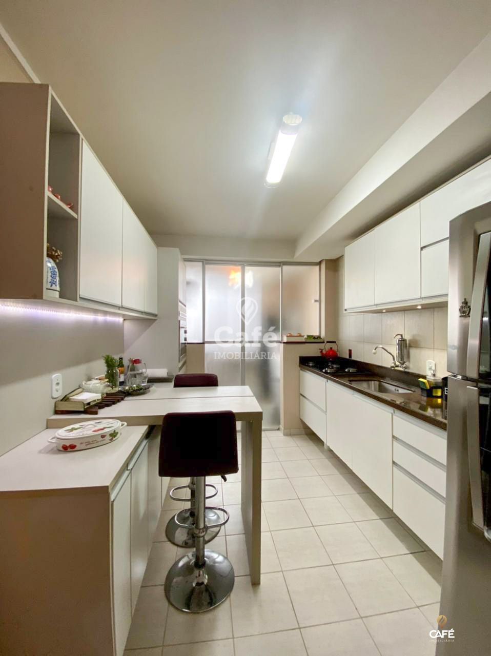 Apartamento à venda com 3 quartos, 79m² - Foto 12