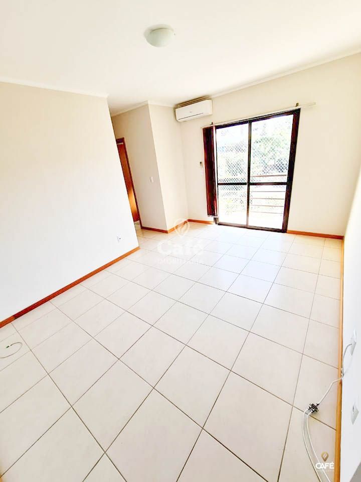 Apartamento à venda com 2 quartos, 60m² - Foto 5