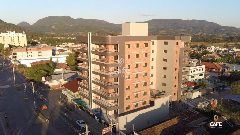 Apartamento à venda com 3 quartos, 136m² - Foto 3
