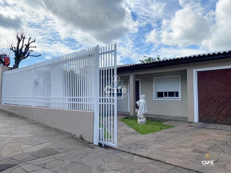 Casa à venda com 3 quartos, 240m² - Foto 1