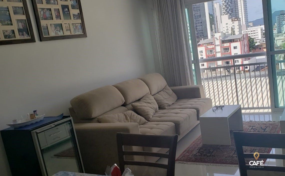 Apartamento à venda com 3 quartos, 74m² - Foto 5