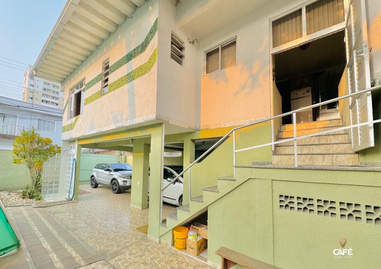 Casa, 3 quartos, 195 m² - Foto 2