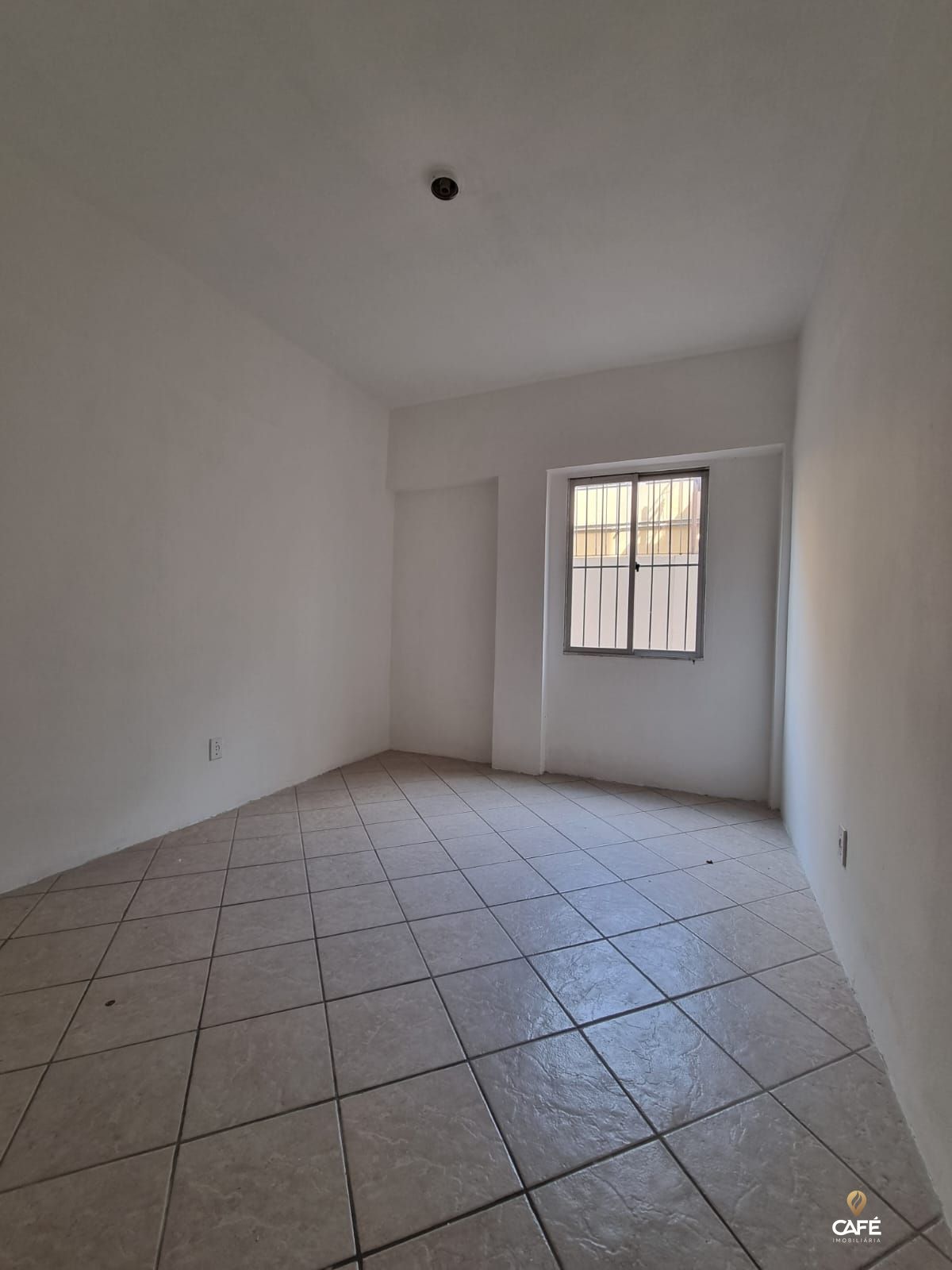 Apartamento à venda com 3 quartos, 80m² - Foto 11