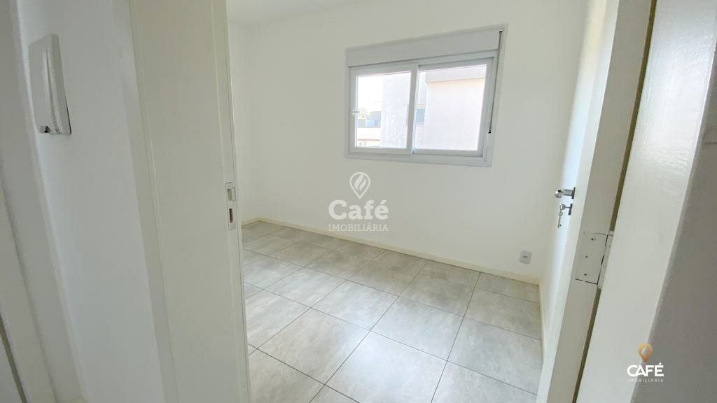 Casa à venda com 2 quartos, 72m² - Foto 4