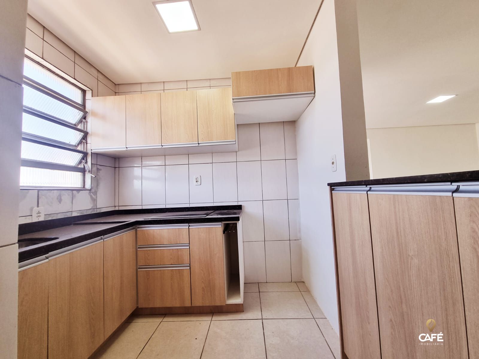 Apartamento à venda com 2 quartos, 95m² - Foto 16