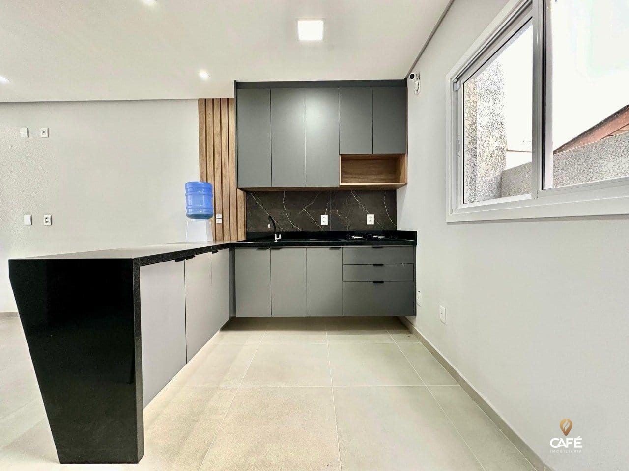 Casa à venda com 2 quartos, 140m² - Foto 10