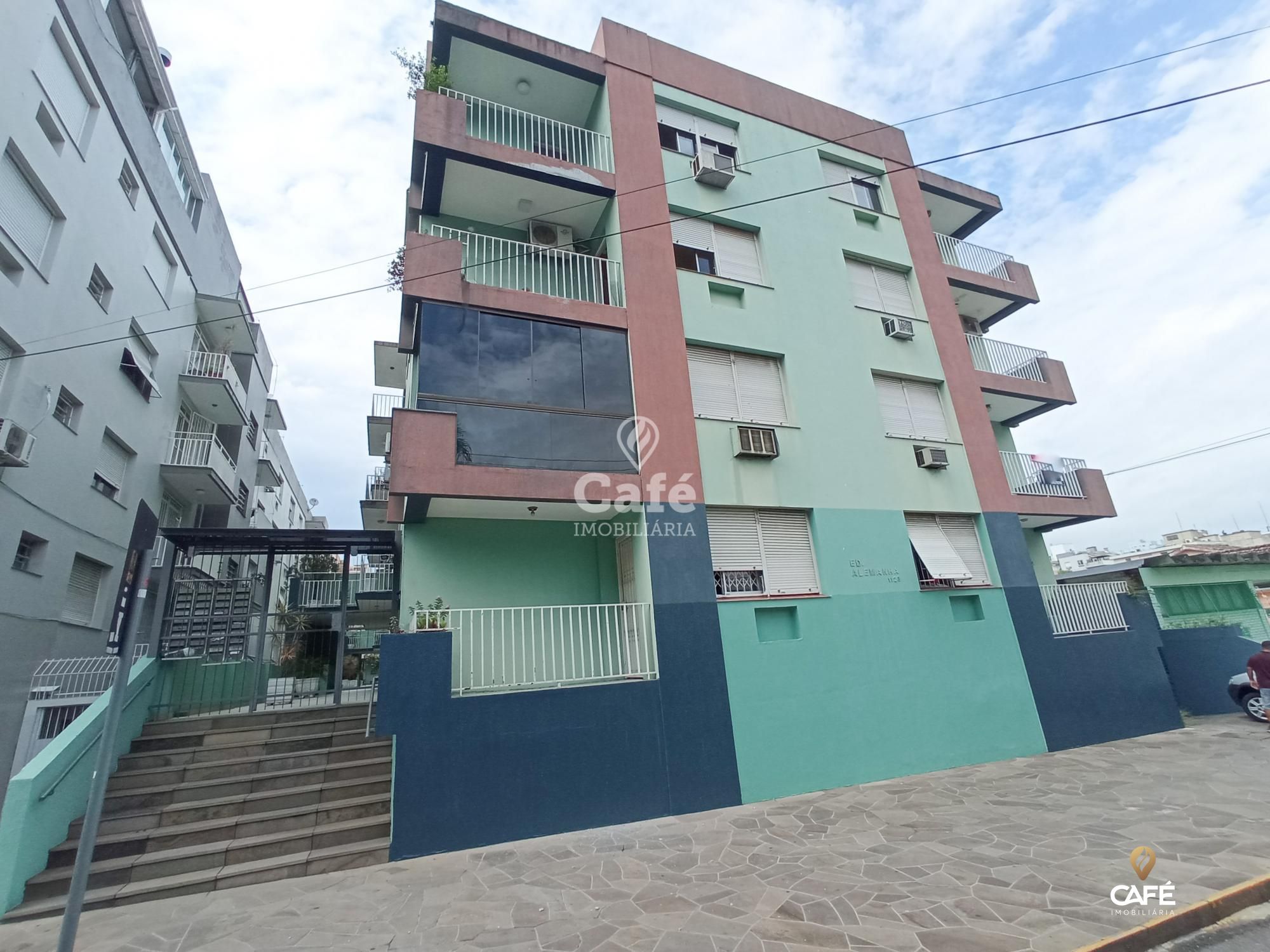 Apartamento à venda com 3 quartos, 79m² - Foto 1