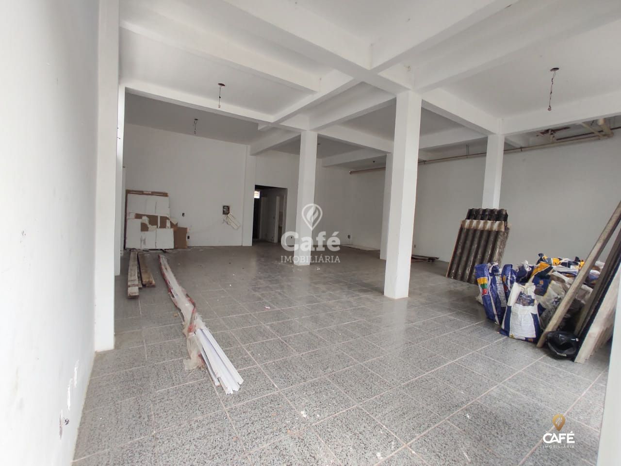 Conjunto Comercial-Sala à venda com 1 quarto, 194m² - Foto 3