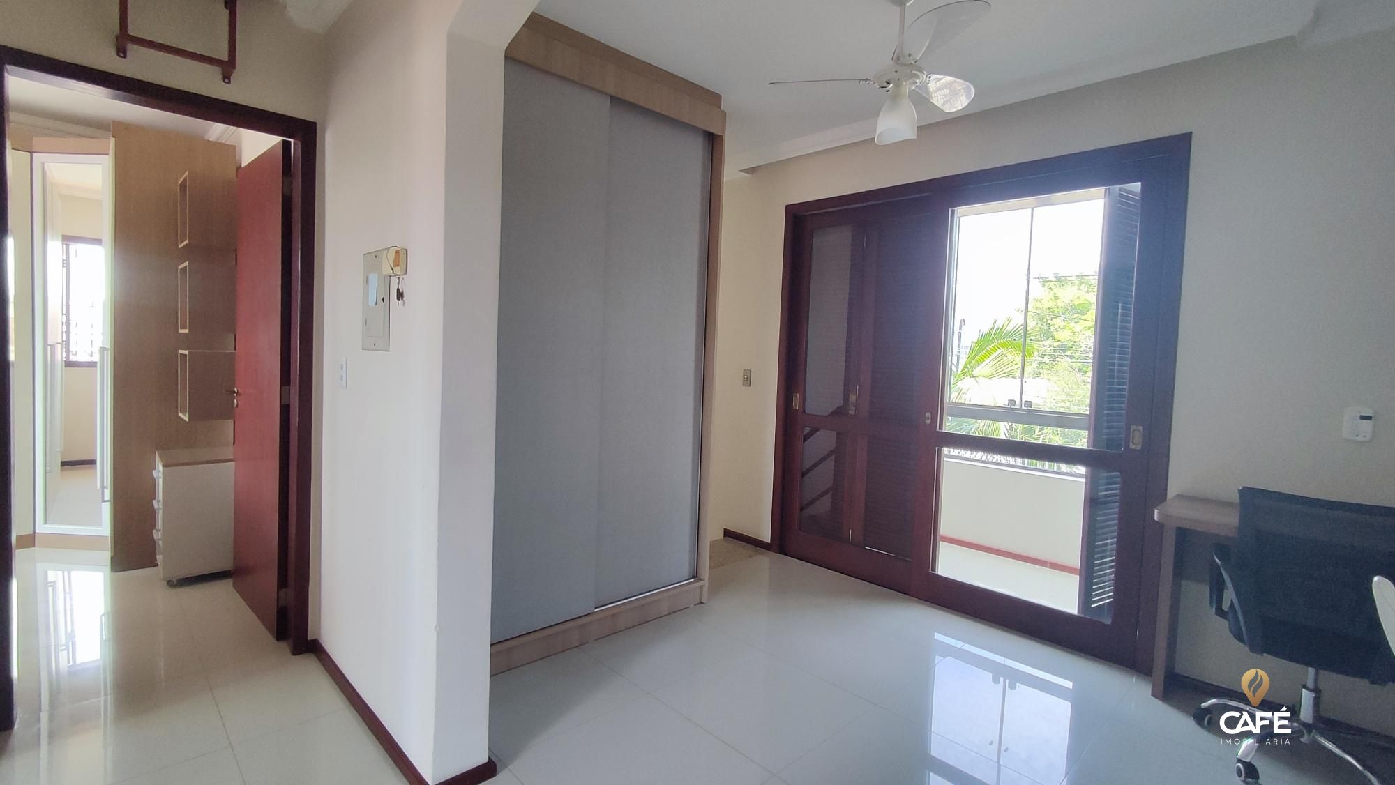 Casa, 3 quartos, 241 m² - Foto 9