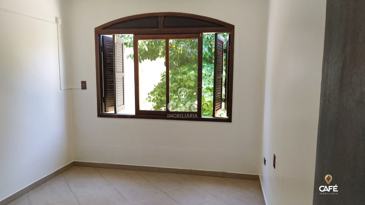 Casa à venda com 3 quartos, 140m² - Foto 10