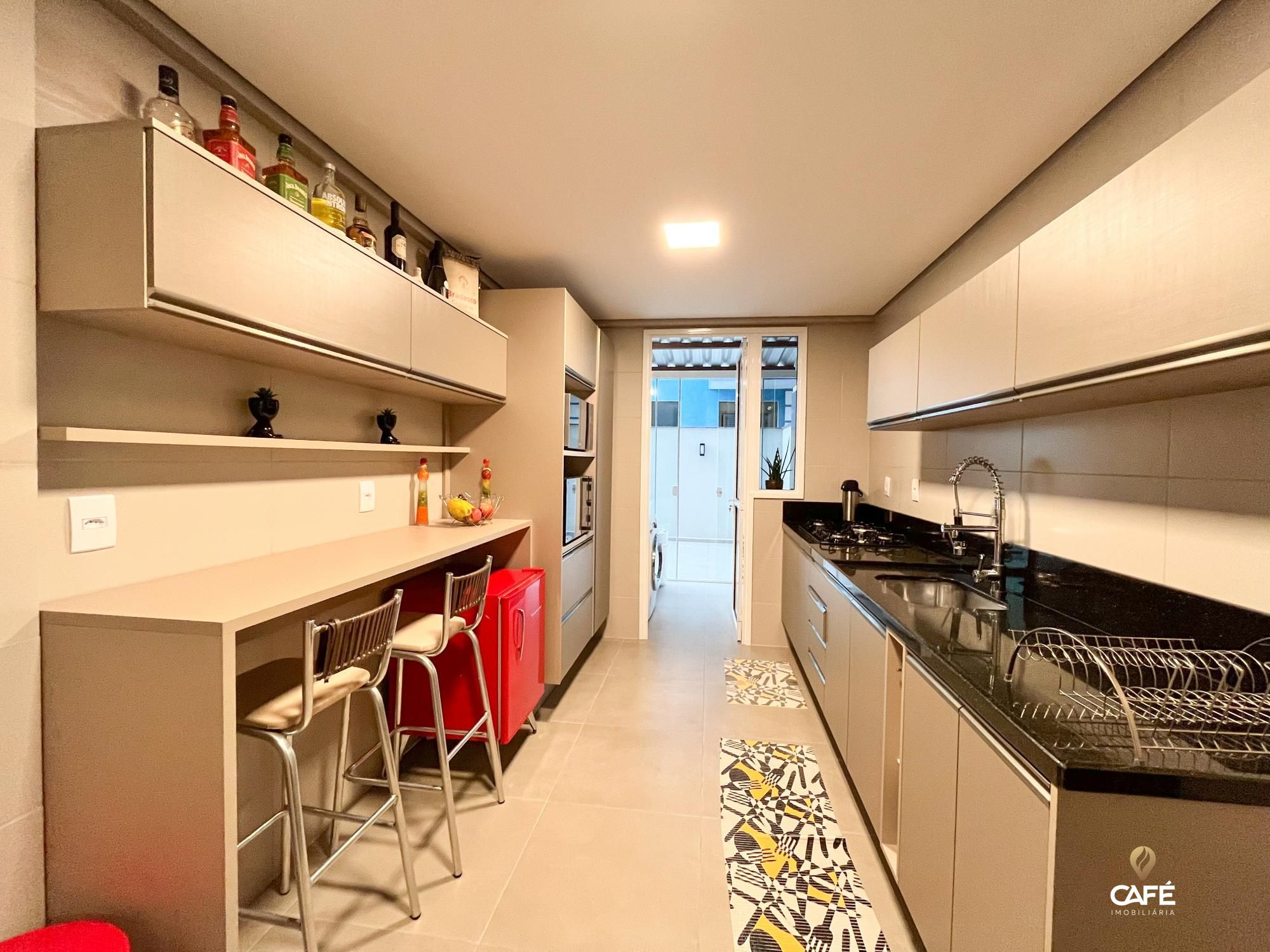 Apartamento à venda com 2 quartos, 100m² - Foto 3